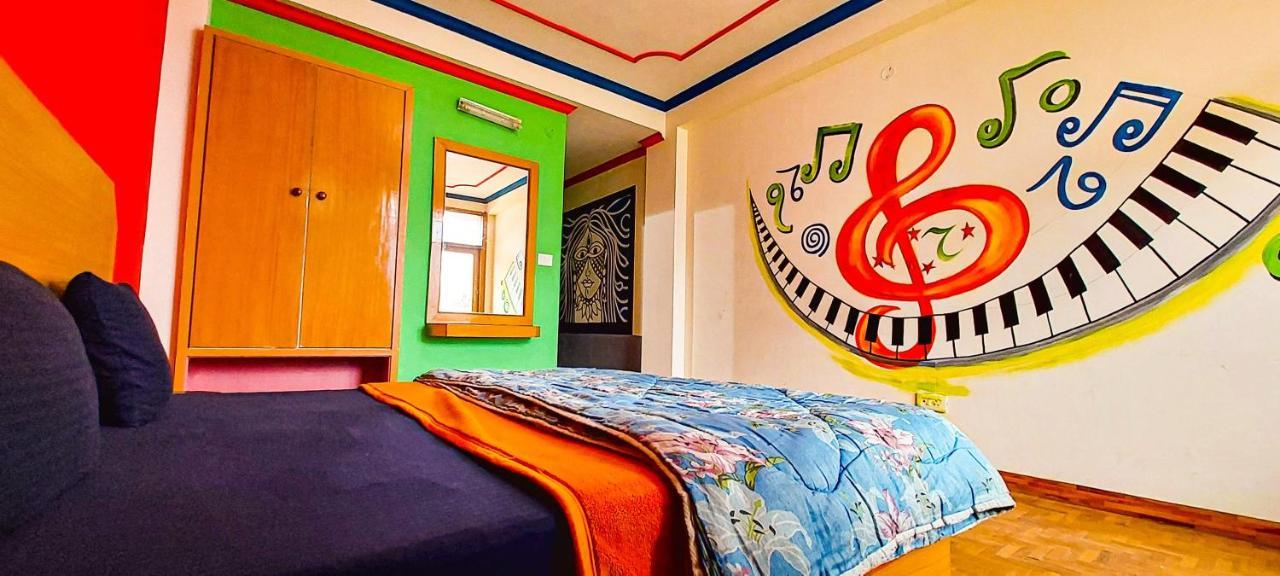 La Vaca India Manali Hostel Εξωτερικό φωτογραφία