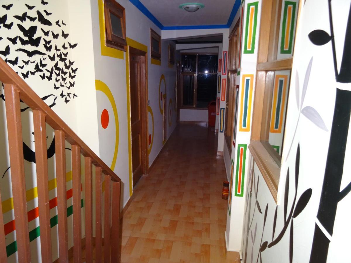 La Vaca India Manali Hostel Εξωτερικό φωτογραφία